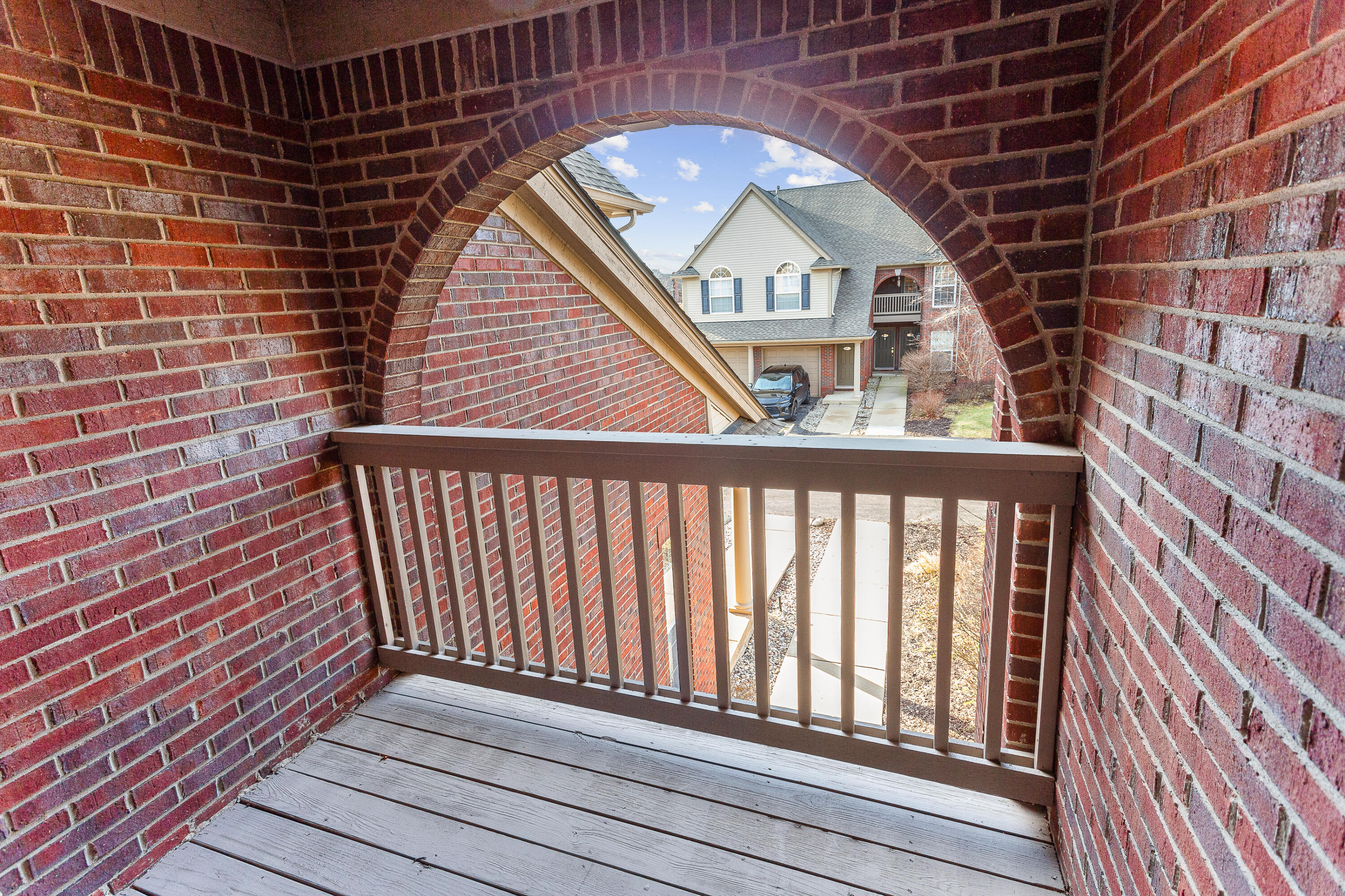 28471 Carlton Way Drive