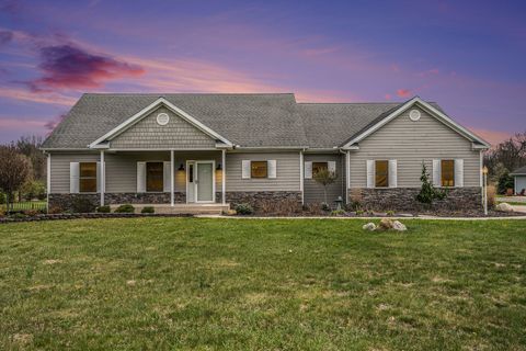 MLS: 25017257