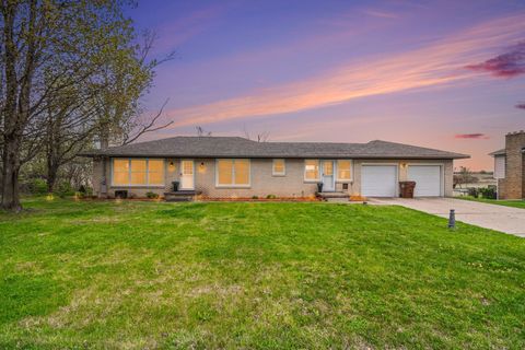 Photo of 1040 6 Mile Road NW, Comstock Park, MI 49321 (MLS # 26018809)