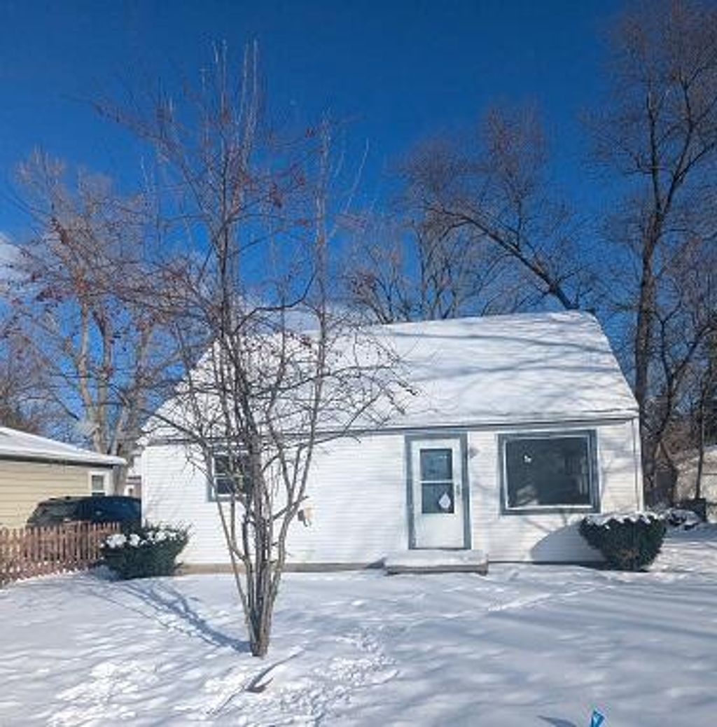 Photo of 3304 Sheffer Avenue, Lansing, MI 48906 (MLS # 26005878)