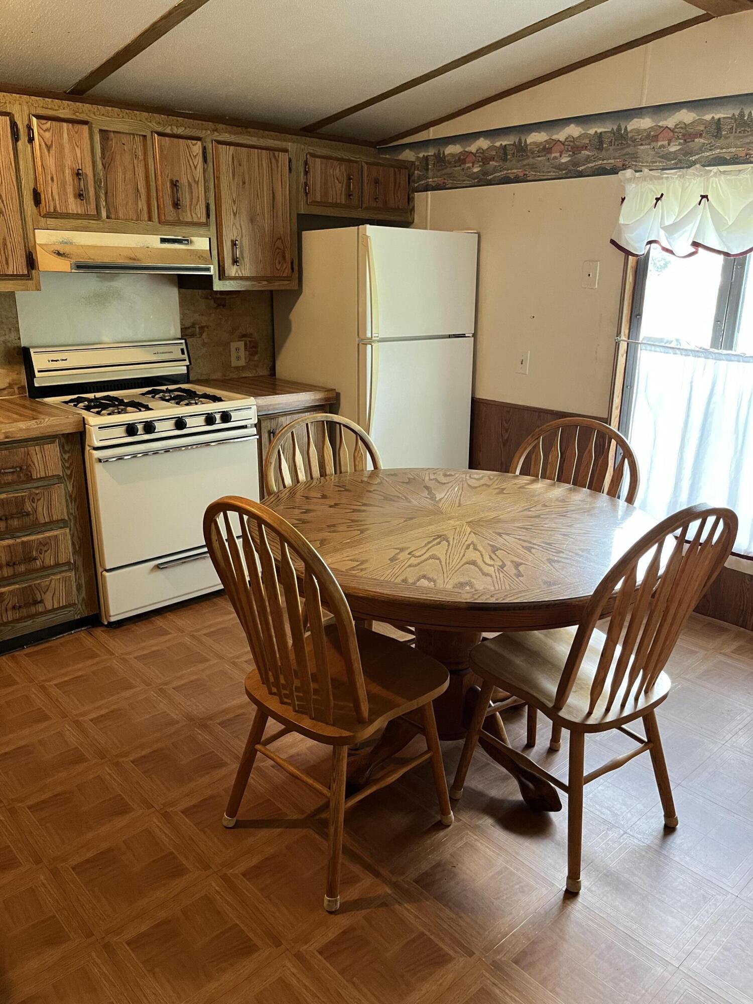 White Cloud, Michigan 49349, United States, 2 Bedrooms Bedrooms, ,1 BathroomBathrooms,Residential,Active,153587