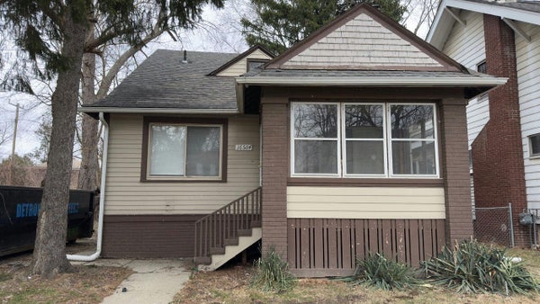 16584 BLACKSTONE ST, DETROIT, MI 48219 - Image f56cb7c55d2943a1fd8ad971c8a06be2/3717121601