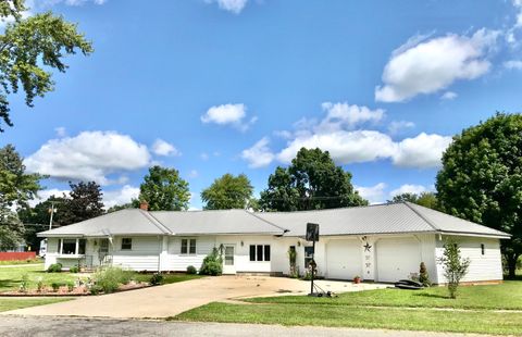 501 Heath Avenue, White Pigeon, MI 49099 - MLS#: 25008781