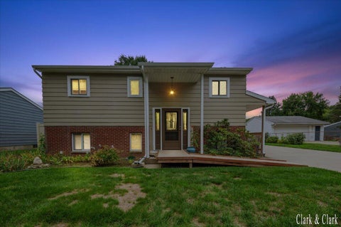 Photo for 324 Elizabeth Dean Drive SE