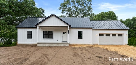 Photo for 2336 Macarthur Road