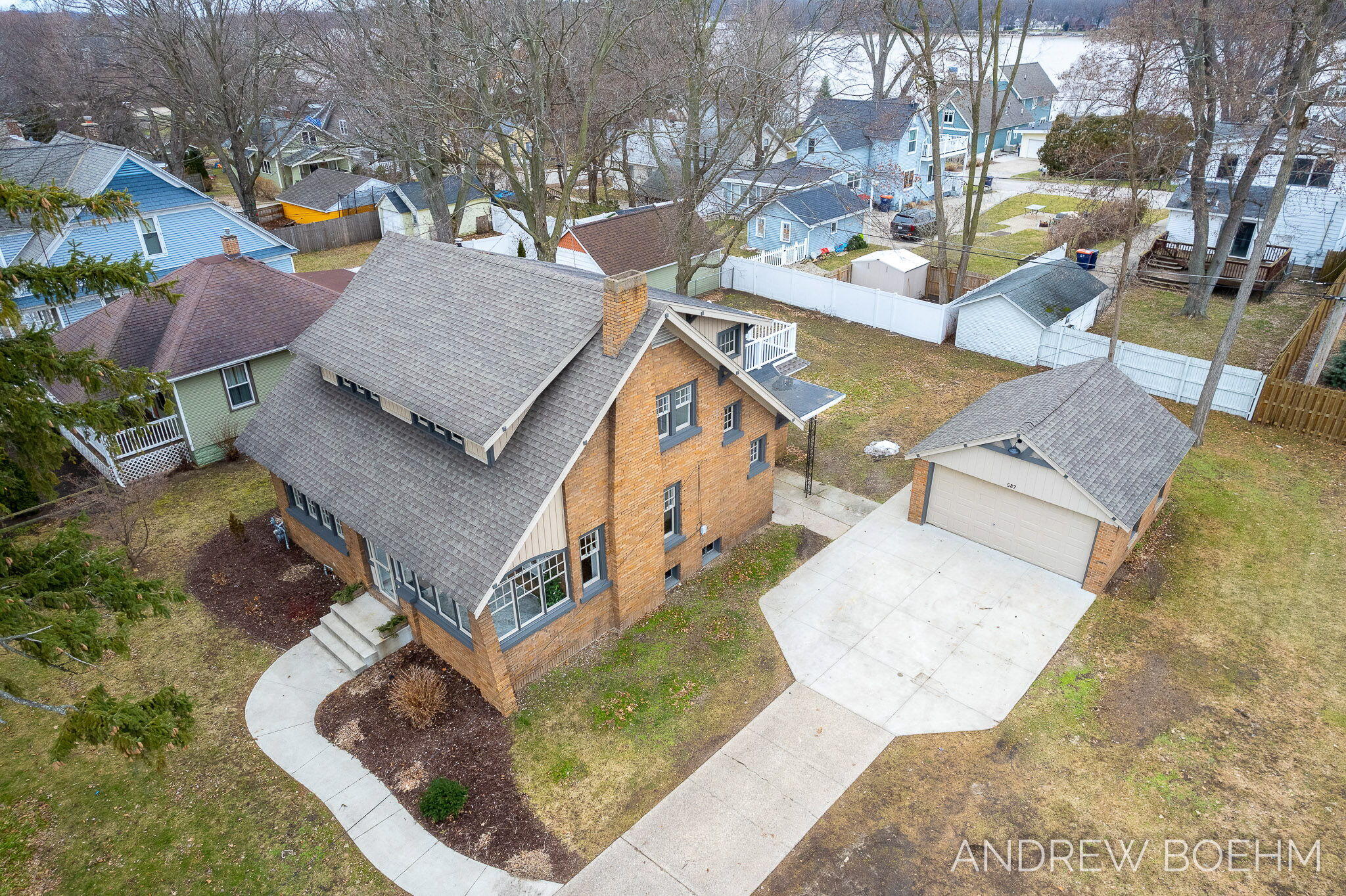 Photo 13 of 64 of 587 S Shore Drive house