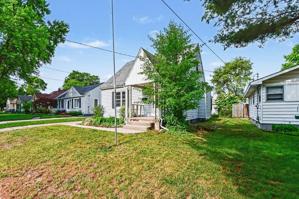 Photo of 2909 Union Avenue SE, Grand Rapids, MI 49548 (MLS # 26027977)