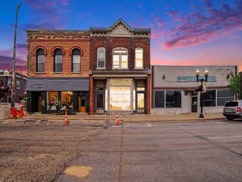 Photo of 435 River Street, Manistee, MI 49660 (MLS # 26040332)
