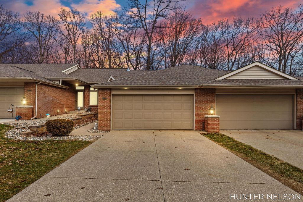 Photo of 4357 Idlewood Drive SW, Wyoming, MI 49519 (MLS # 26015407)