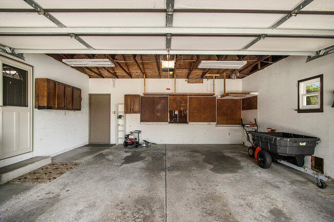 Portage, Michigan 49024, United States, 4 Bedrooms Bedrooms, ,2 BathroomsBathrooms,Residential,Active,169408