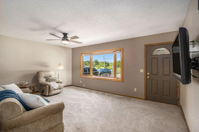 Portage, Michigan 49024, United States, 4 Bedrooms Bedrooms, ,2 BathroomsBathrooms,Residential,Active,169408