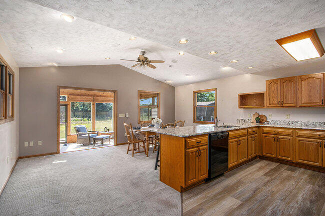 Portage, Michigan 49024, United States, 4 Bedrooms Bedrooms, ,2 BathroomsBathrooms,Residential,Active,169408