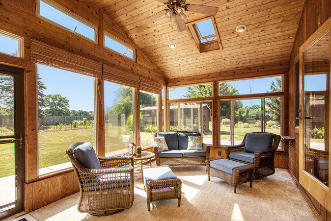 Portage, Michigan 49024, United States, 4 Bedrooms Bedrooms, ,2 BathroomsBathrooms,Residential,Active,169408