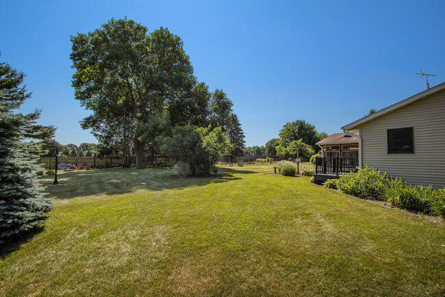 Portage, Michigan 49024, United States, 4 Bedrooms Bedrooms, ,2 BathroomsBathrooms,Residential,Active,169408