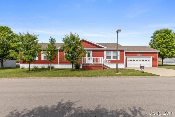 13611 SNAPDRAGON, CEDAR SPRINGS, MI 49319 - Image f71ff4a29e06a61a77ffa61833e8cb98/1053532070