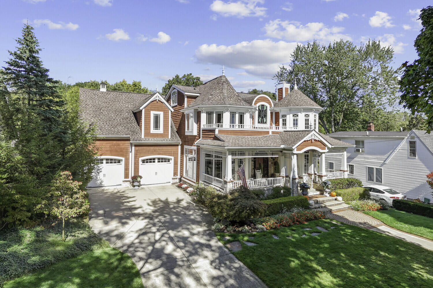 744 Thayer Boulevard Boulevard