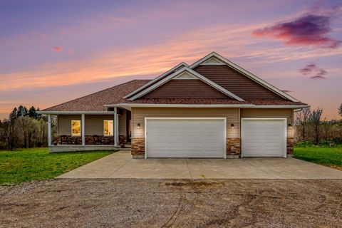 Photo of 1160 S M 140, Watervliet, MI 49098 (MLS # 26017341)