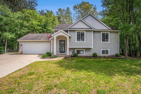 MLS: 25022460