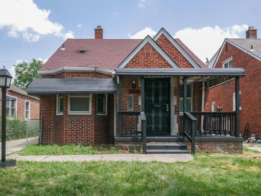 18938 BELAND ST, DETROIT, MI 48234 - Image f7a6ce2ed2761cae8f6fb8e4eb929a9a/1305764295