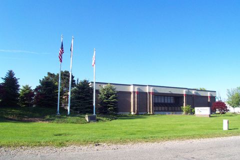750 E 40th Street Holland MI 49423