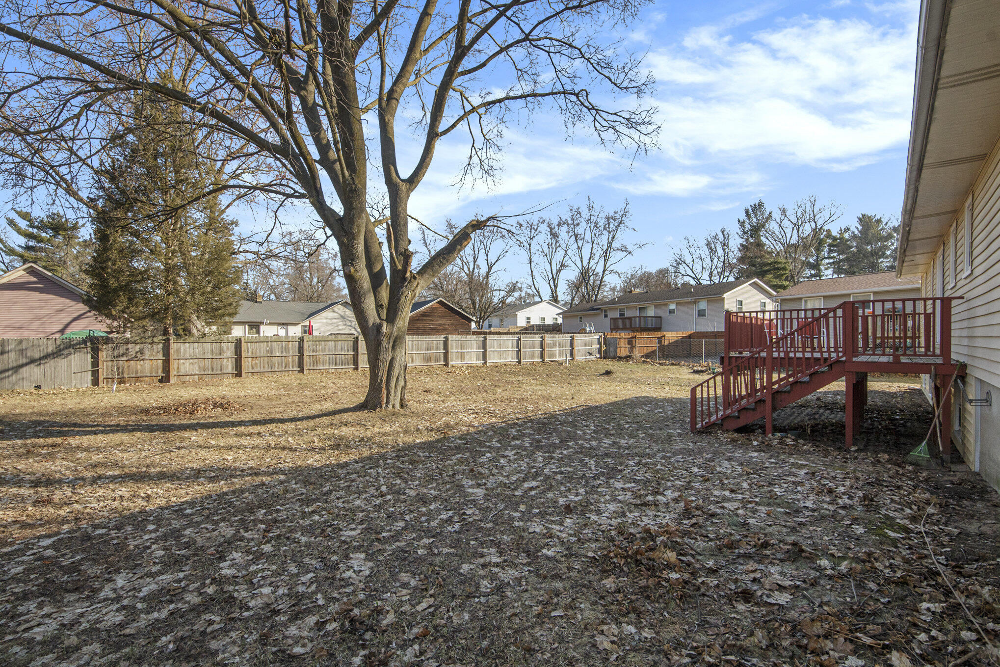 Kentwood, Michigan 49508, United States, 4 Bedrooms Bedrooms, ,2 BathroomsBathrooms,Residential,Active,88726