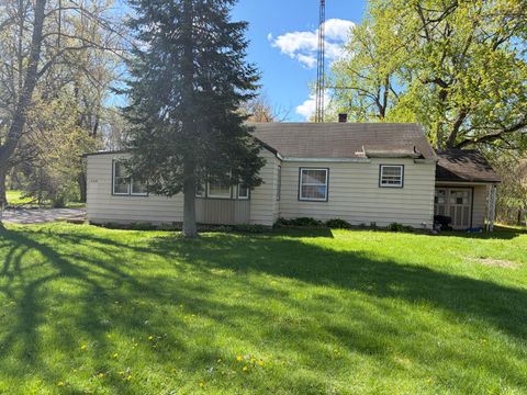 Photo of 2394 Yankee Street, Niles, MI 49120 (MLS # 26017058)