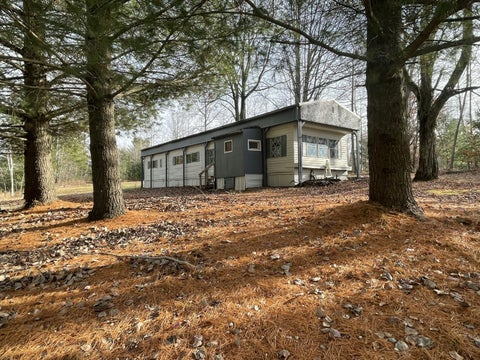 Photo for 4979 21 Mile Road