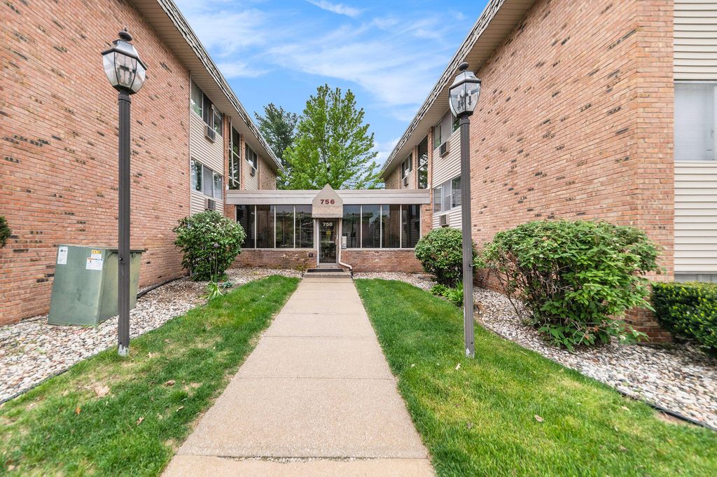 Photo of 756 W Kilgore Road #301, Kalamazoo, MI 49008 (MLS # 23015965)
