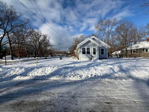 Photo of 591 Mary Street, Muskegon, MI 49442 (MLS # 25060789)