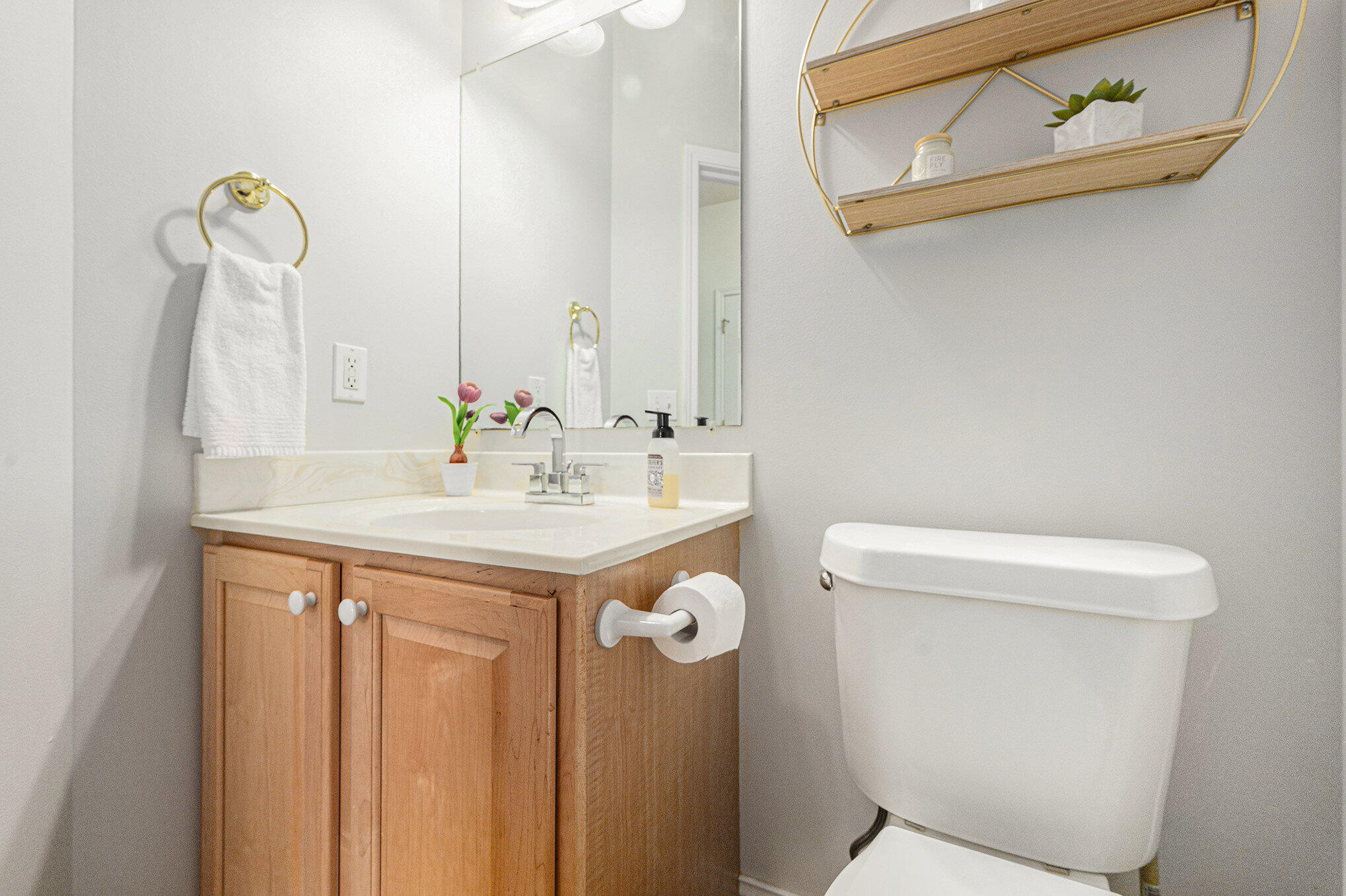 Kalamazoo, Michigan 49009, United States, 5 Bedrooms Bedrooms, ,4 BathroomsBathrooms,Residential,Active,193722