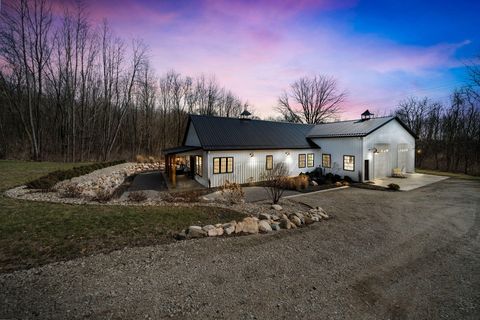 23549 Forest Shores Drive, Cassopolis, MI 49031 - MLS#: 25009645