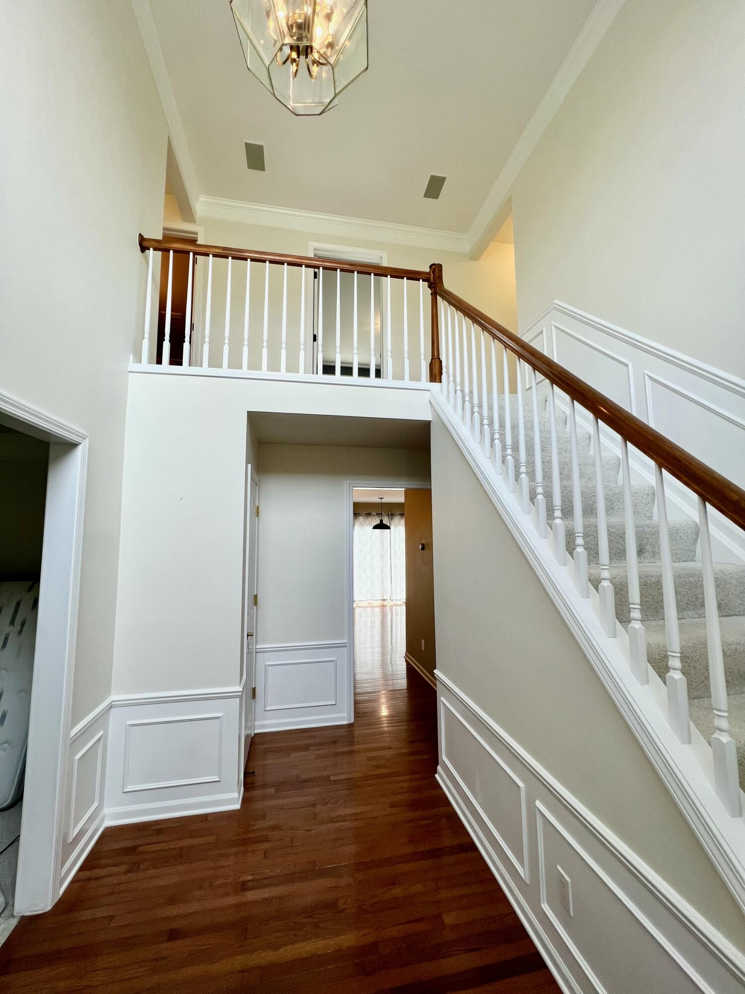 16185 Country Knoll Drive