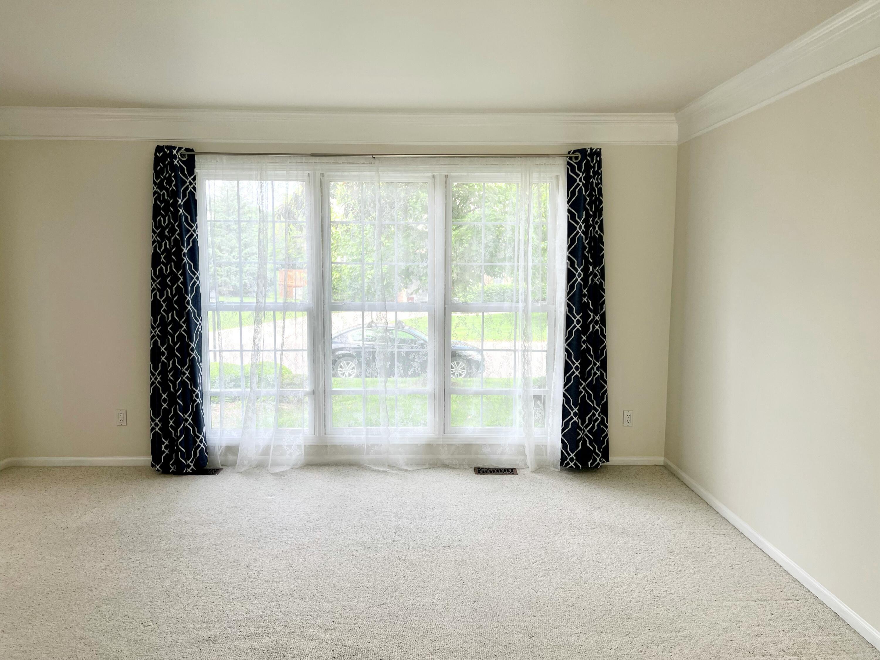 16185 Country Knoll Drive