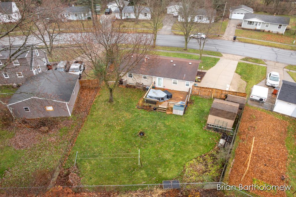 Photo of 153 Gaylord Drive, Rockford, MI 49341 (MLS # 25060548)