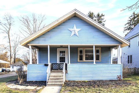 Photo of 122 W State Street, Scottville, MI 49454 (MLS # 26011530)