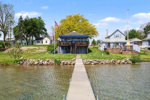 Photo of 1680 Round Lake Highway, Manitou Beach, MI 49253 (MLS # 26023440)