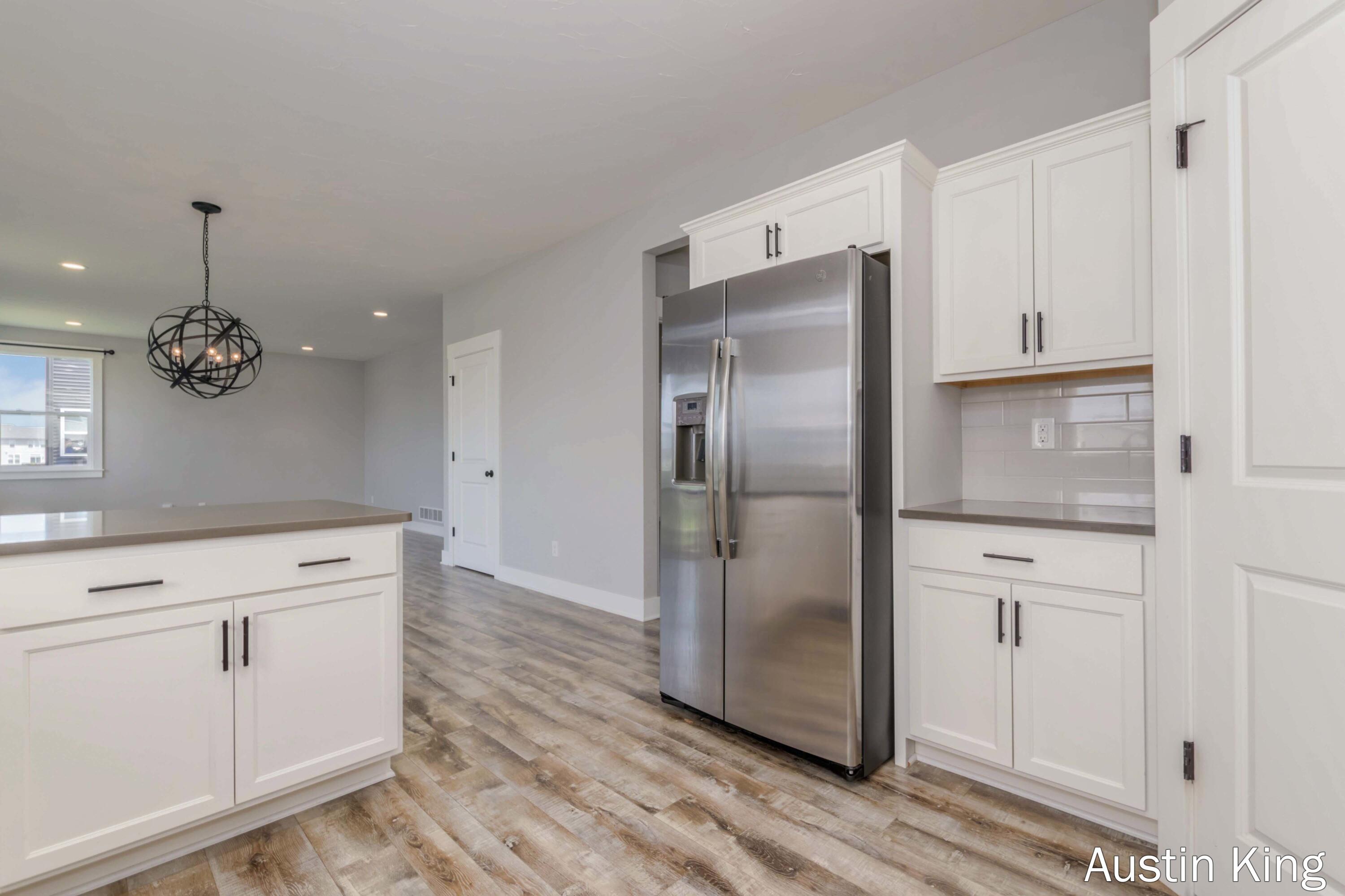 Hudsonville, Michigan 49426, United States, 4 Bedrooms Bedrooms, ,3 BathroomsBathrooms,Residential,Active,169277