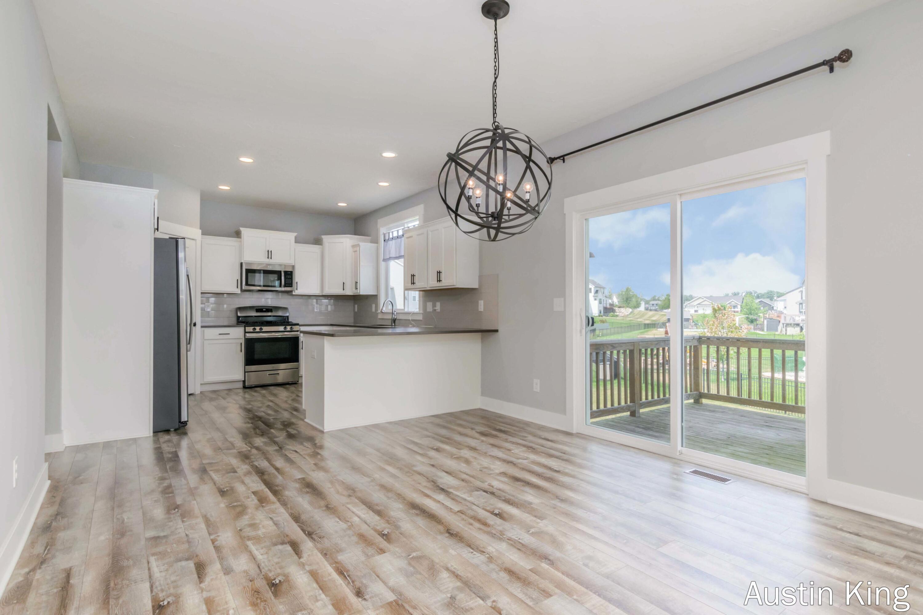 Hudsonville, Michigan 49426, United States, 4 Bedrooms Bedrooms, ,3 BathroomsBathrooms,Residential,Active,169277