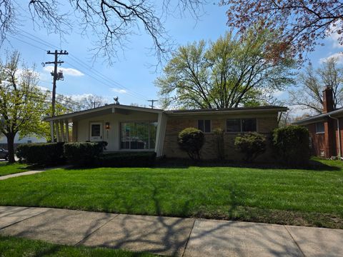 Photo of 4203 Manor Avenue, Royal Oak, MI 48073 (MLS # 26017222)