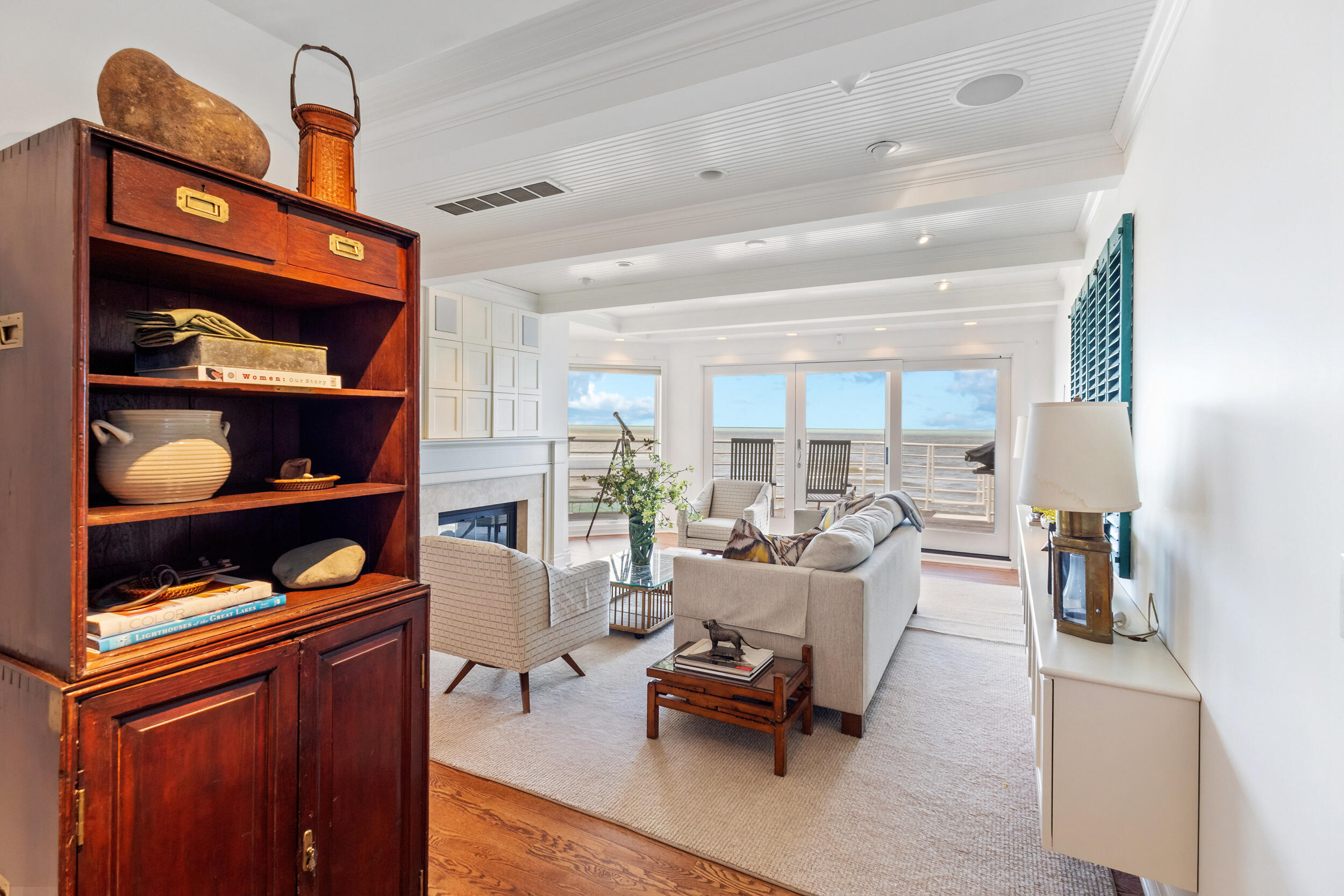 330 Lake Drive