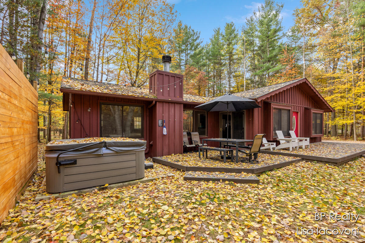 9103 Walnut Grove Street