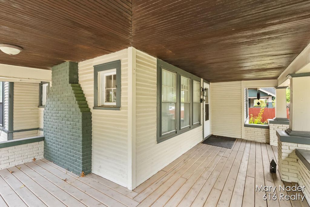 Photo of 2200 Peck Street, Muskegon, MI 49444 (MLS # 25052554)