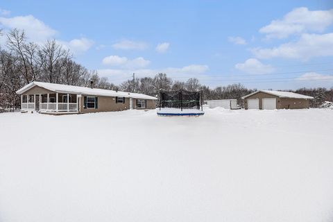 Photo of 3104 Steinberg Road, Manistee, MI 49660 (MLS # 26002697)