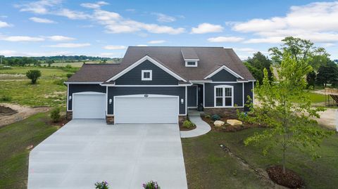 Photo of 8629 McGovern St SW, Byron Center, MI 49315 (MLS # 26016809)