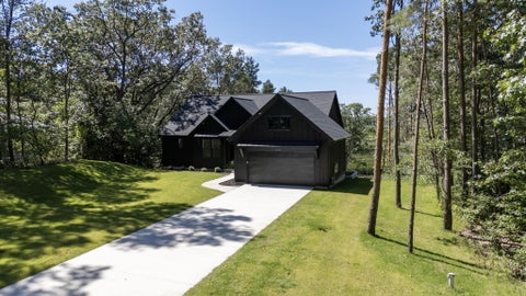 Photo for 3126 Red Oak Drive