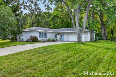 Photo for 2567 Shettler Road
