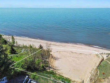 4281 Lake Shore Drive Michiana MI 49117