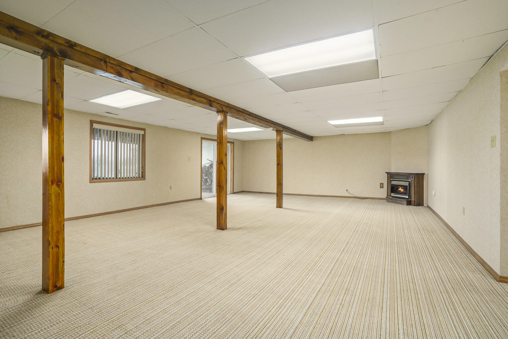 Sturgis, Michigan 49091, United States, 3 Bedrooms Bedrooms, ,3 BathroomsBathrooms,Residential,Active,178793