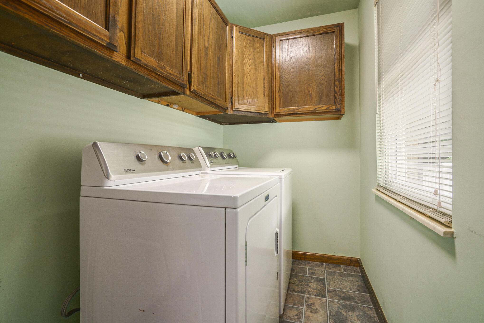 Sturgis, Michigan 49091, United States, 3 Bedrooms Bedrooms, ,3 BathroomsBathrooms,Residential,Active,178793