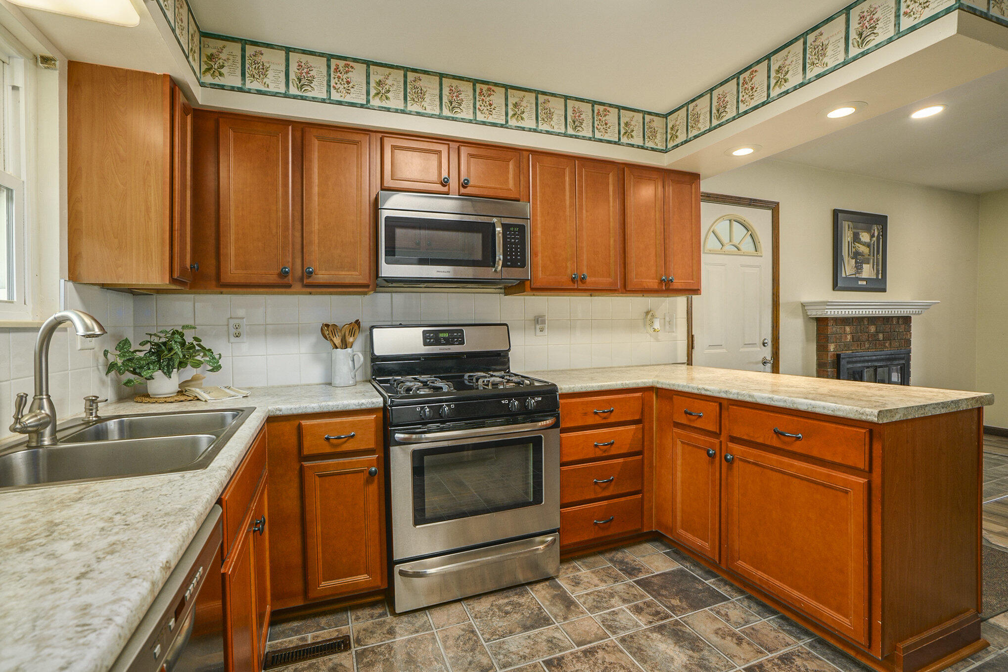 Sturgis, Michigan 49091, United States, 3 Bedrooms Bedrooms, ,3 BathroomsBathrooms,Residential,Active,178793